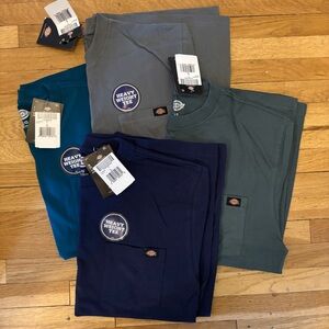 NWT Dickies, Heavyweight Short Sleeve Pocket T-Shirt bundle of 4 shirts, Size L